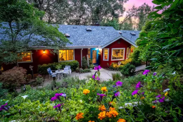 5962 Arrowhead Drive, Foresthill, CA 95631