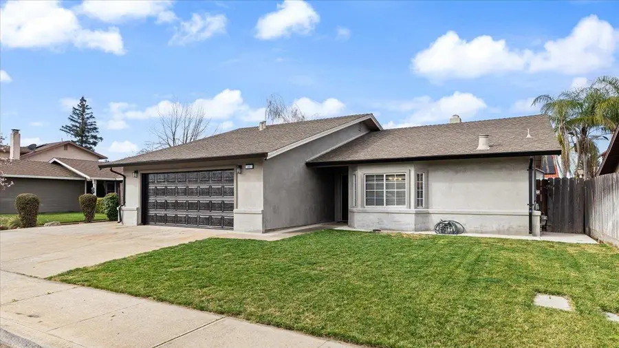 48 Obsidian Drive, Oakdale, CA 95361 - #2