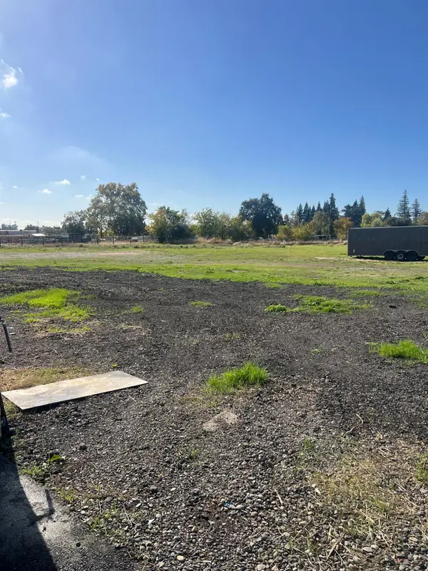 7033 34th Street, North Highlands, CA 95660