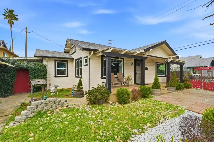 211 N Garfield Street, Lodi, CA 95240 - #2