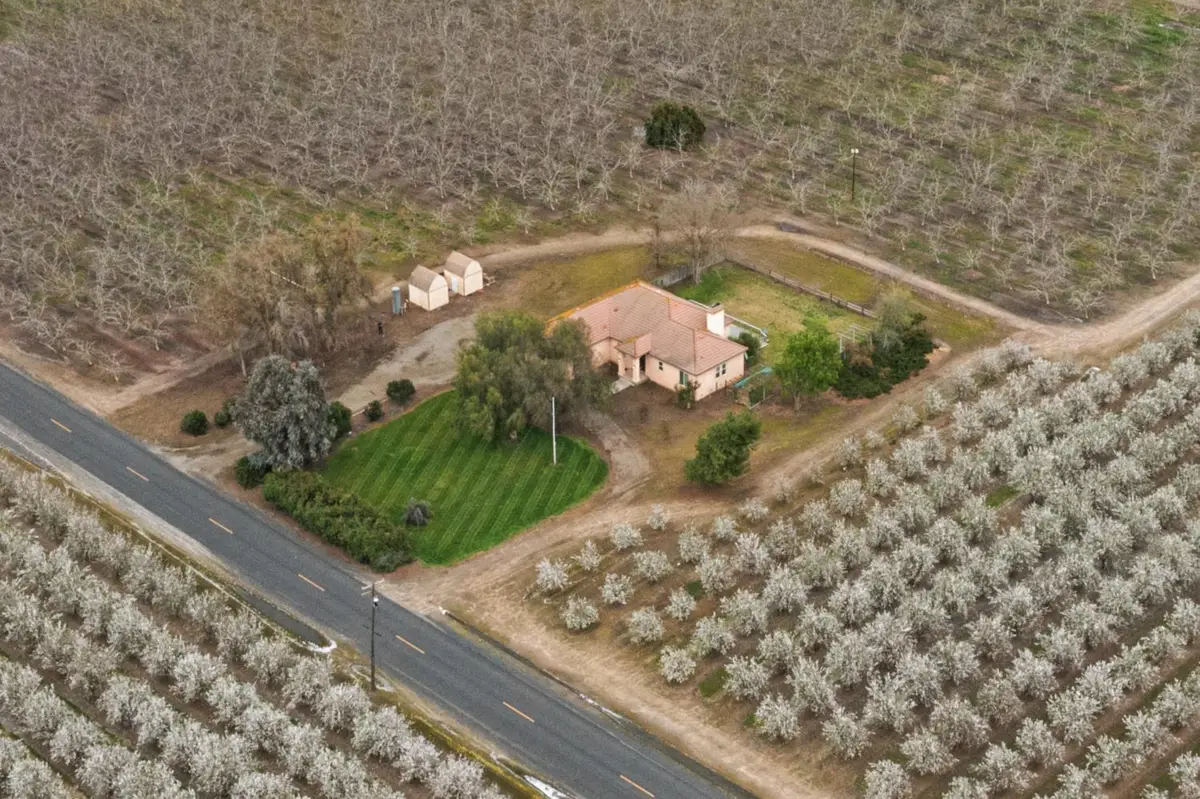 2306 Young Road, Modesto, CA 95358 - #1