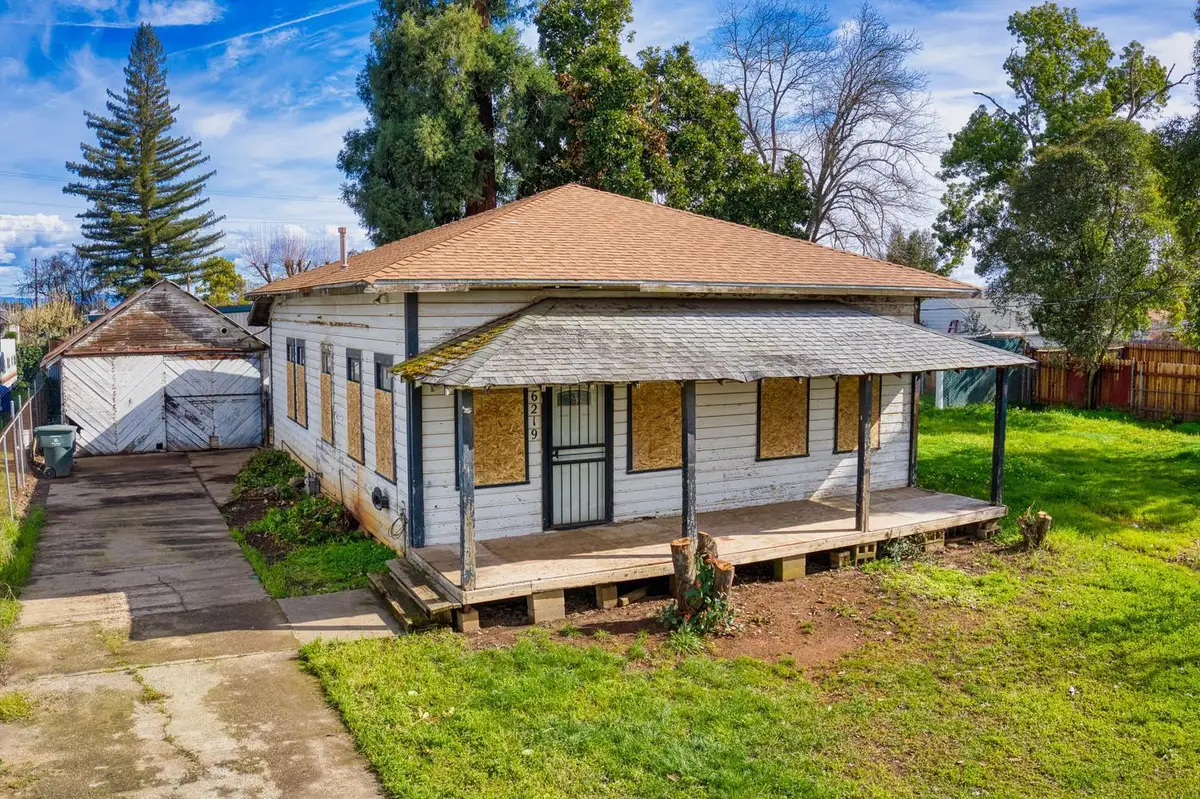 6219 Dunning Avenue, Linda, CA 95901 - #1