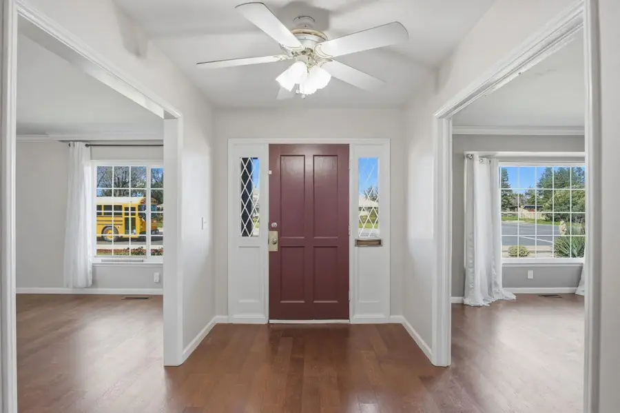 1301 E Blossom Street, Dos Palos, CA 93620 - #2