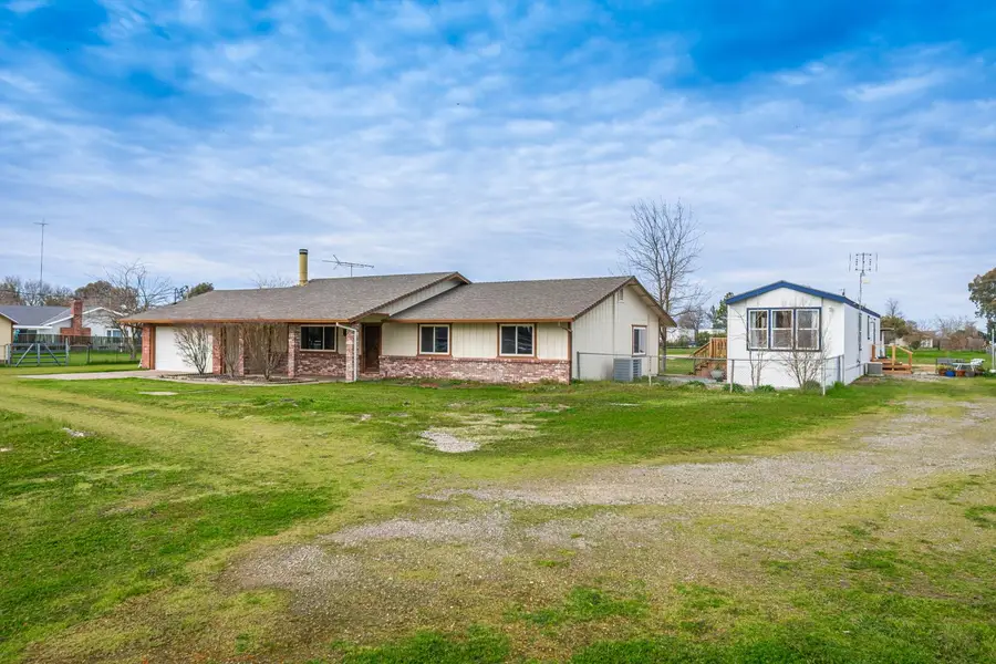 10480 Lowell Street, Elverta, CA 95626 - #2