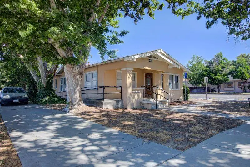325 Mitchell Avenue, Turlock, CA 95380 - #3