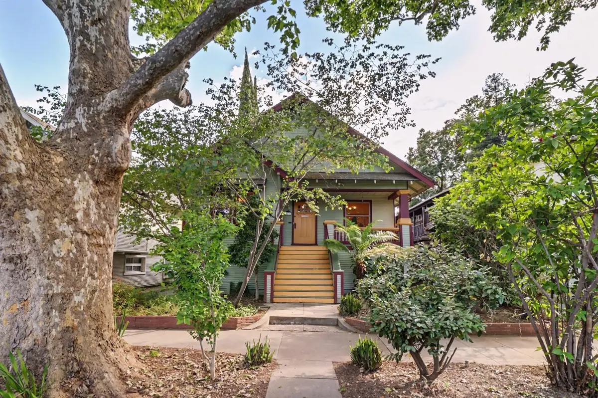 2514 C Street, Sacramento, CA 95816 - #1