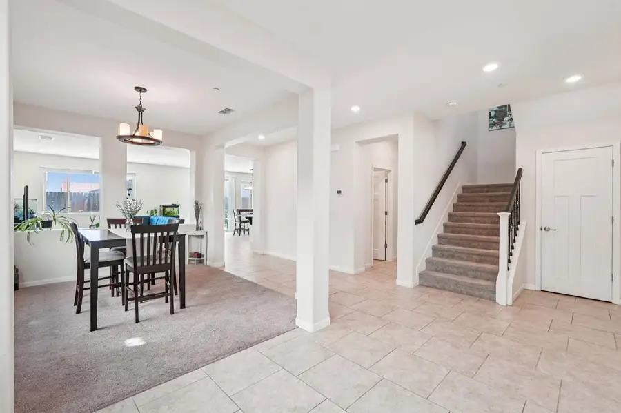 7345 Tawny Port Way, Sacramento, CA 95829 - #3