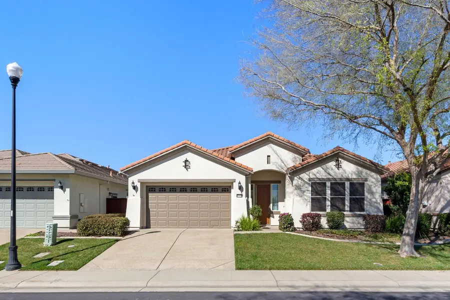 2160 Arlington Drive, Roseville, CA 95747 - #2