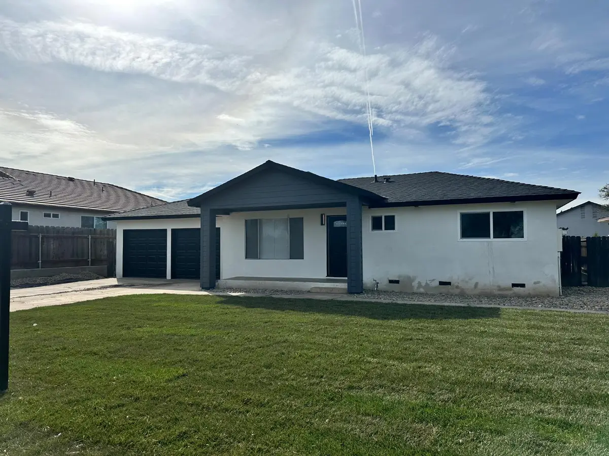 6237 Claus, Riverbank, CA 95367 - #1