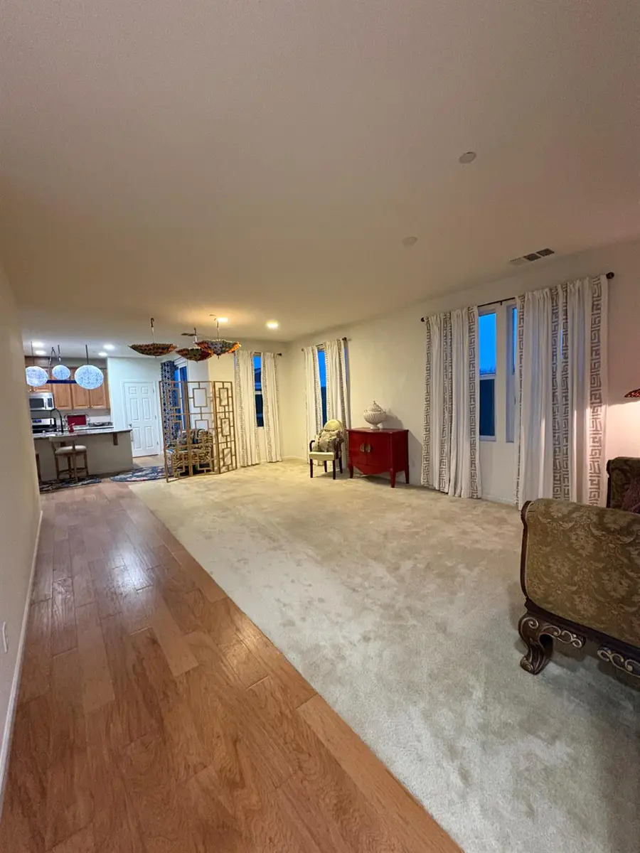 2260 Gallery Drive, Riverbank, CA 95367 - #3