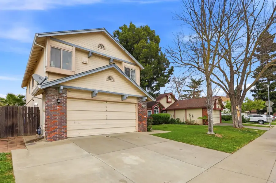 1637 Bridgecreek Drive, Sacramento, CA 95833 - #2