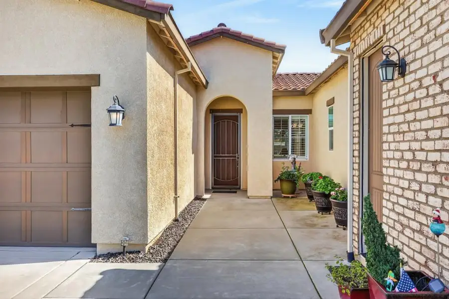 4429 Seabiscuit Drive, Roseville, CA 95747 - #3