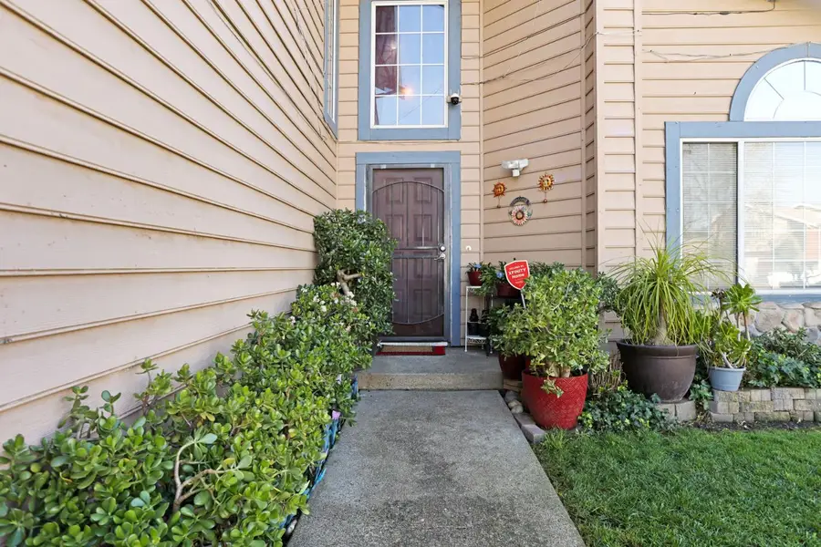 8747 Deer Creek Circle, Stockton, CA 95210 - #3