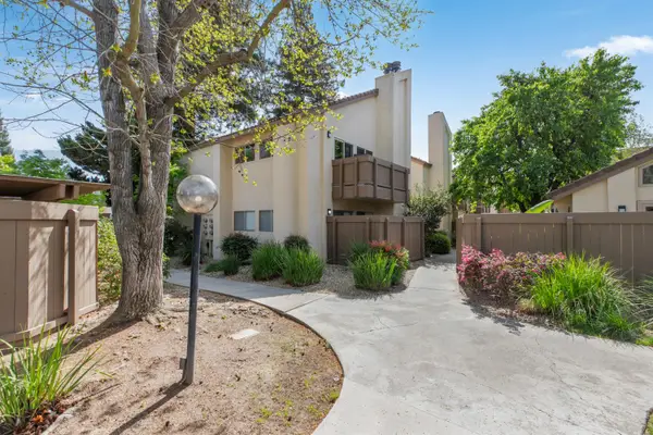 3701 Colonial Drive #202, Modesto, CA 95356