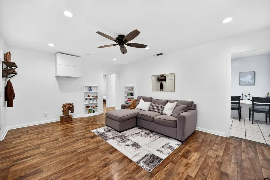 5300 49th Street, Sacramento, CA 95820 - #3