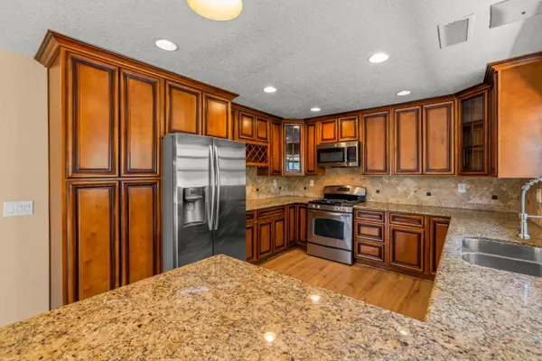 24126 Green Valley Road, Auburn, CA 95602