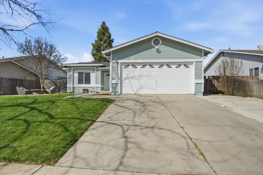 147 Ivy Avenue, Patterson, CA 95363 - #2