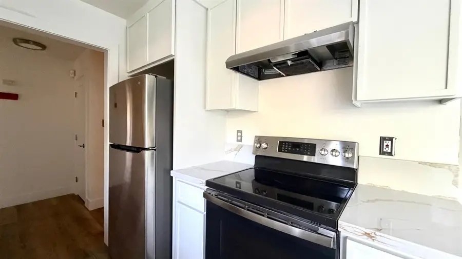 6701 Golf View Drive, Sacramento, CA 95822 - #2