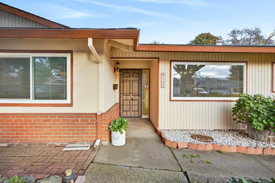 9723 Parktree Way, Elk Grove, CA 95624 - #3