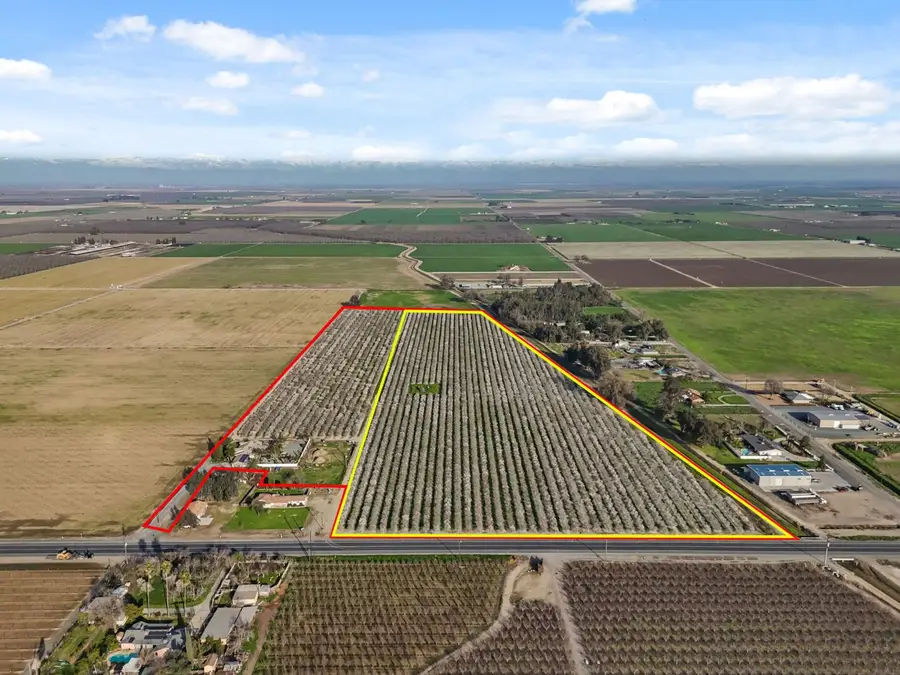 5757 10th Ave, Hanford, CA 93230 - #3