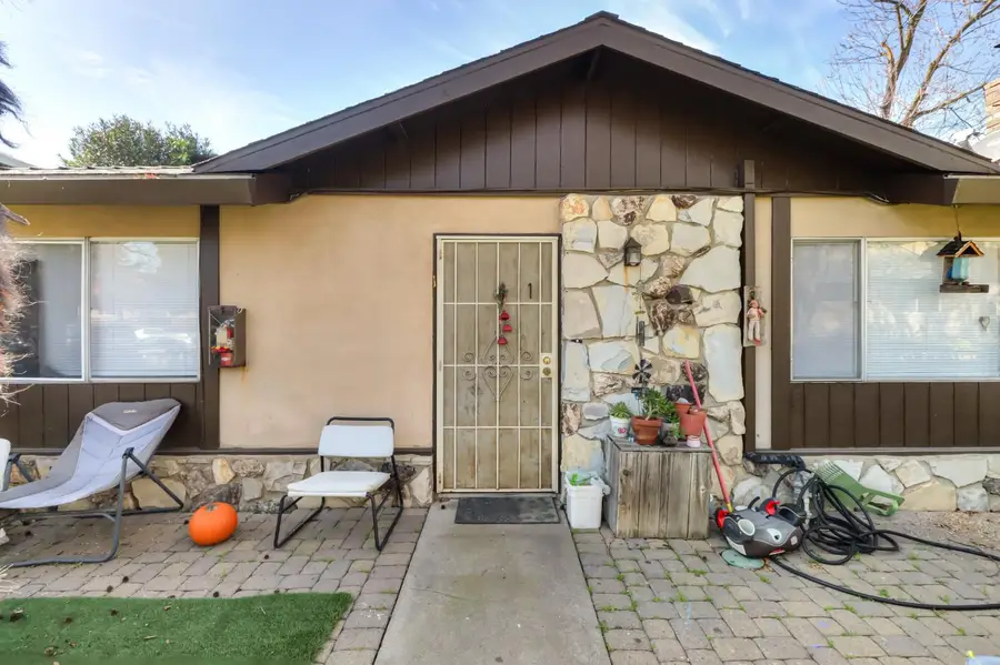 831 Cathedral Court, Sacramento, CA 95825 - #2