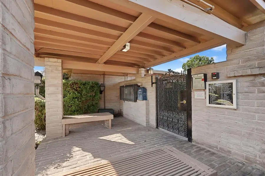 1077 Rivara Road #104, Stockton, CA 95207 - #3