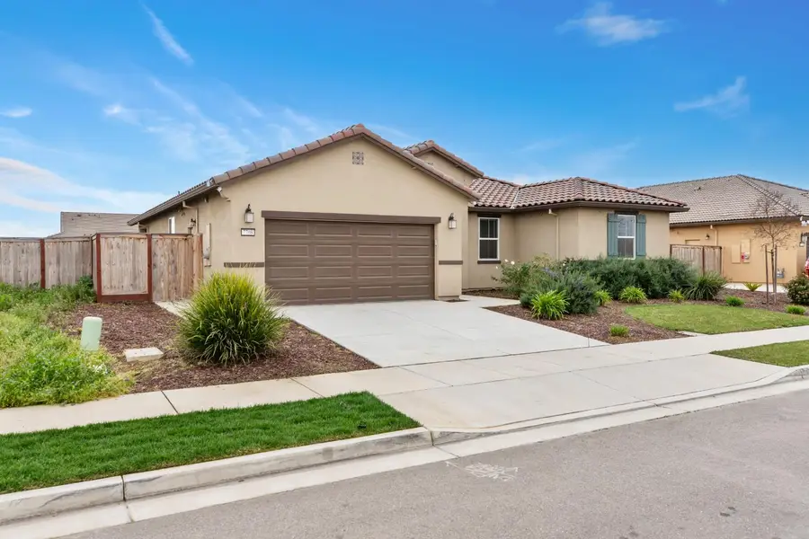 7708 Path Drive, Hughson, CA 95326 - #2