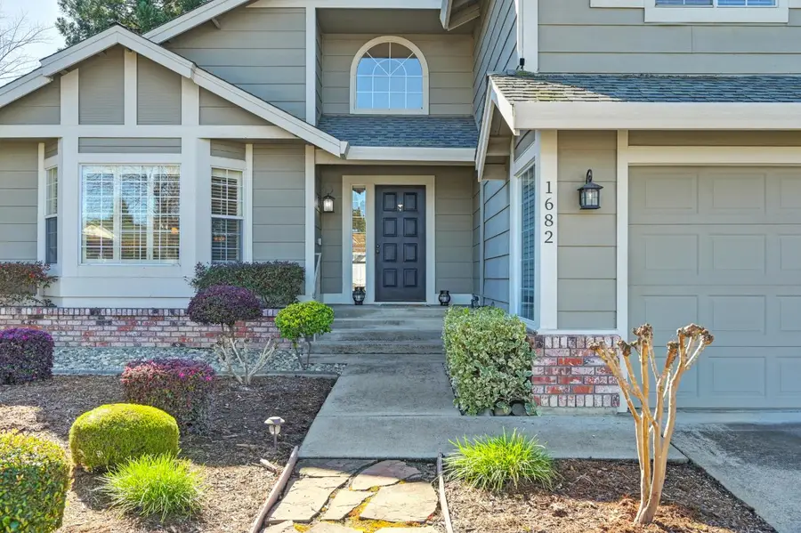1682 Chilton Drive, Roseville, CA 95747 - #2