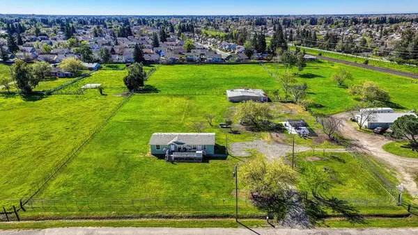 8610 Carlisle, Sacramento, CA 95828