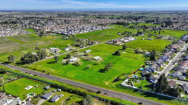 8600 Carlisle, Sacramento, CA 95828