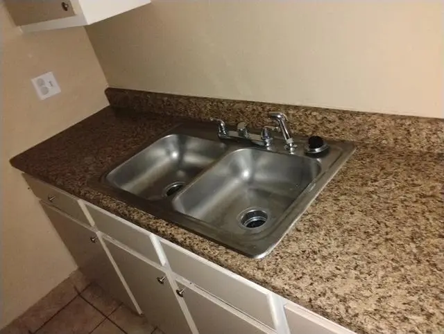 15 Coral Gables Court, Sacramento, CA 95822 - #2