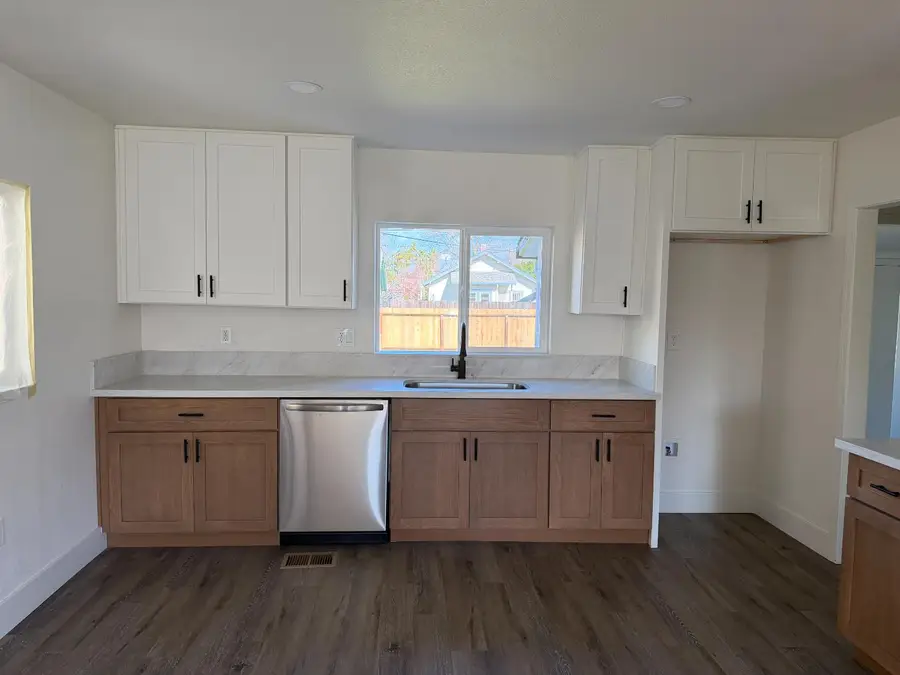 505 Maple Street, Lodi, CA 95240 - #2