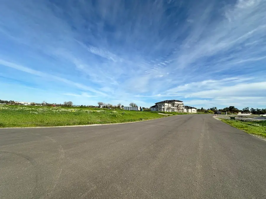 8631 Evian Court, Elk Grove, CA 95624 - #3