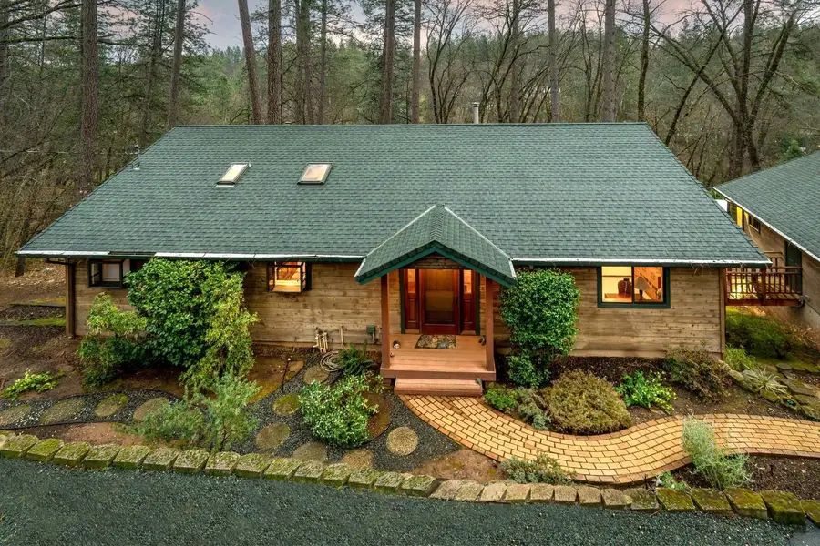 15501 Little Valley Road, Grass Valley, CA 95949 - #3