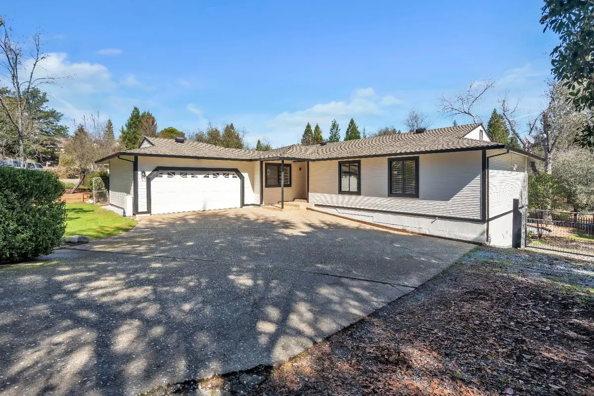 3569 Cambridge Road, Cameron Park, CA 95682 - #1