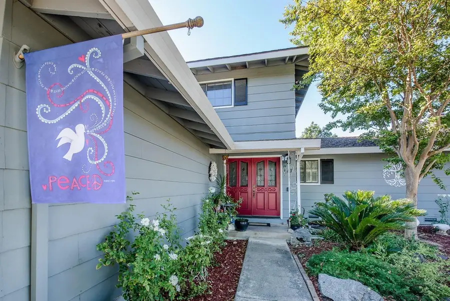 417 Baylor Drive, Woodland, CA 95695 - #3