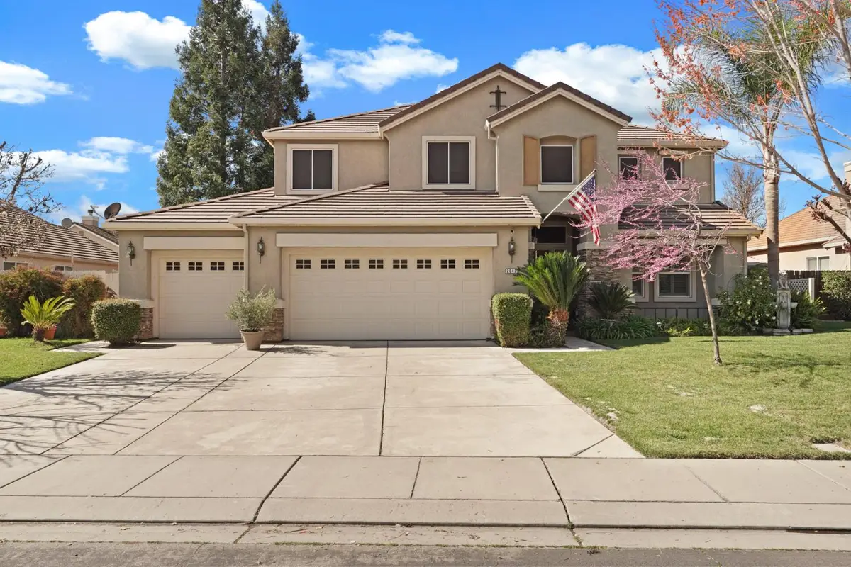 2043 Derrick Avenue, Manteca, CA 95337 - #1