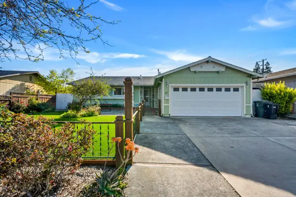 877 San Simeon Drive, Mountain View, CA 94043