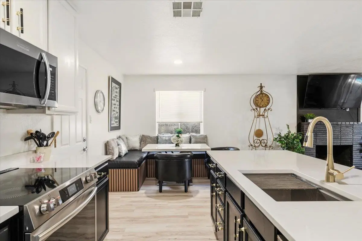 5844 Sharps Circle, Carmichael, CA 95608 - #1