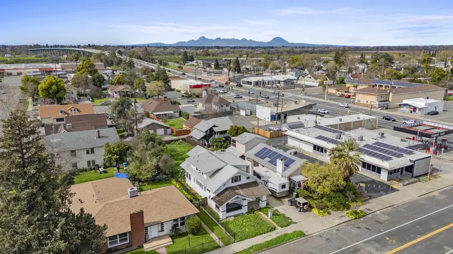 910 G Street, Marysville, CA 95901 - #2