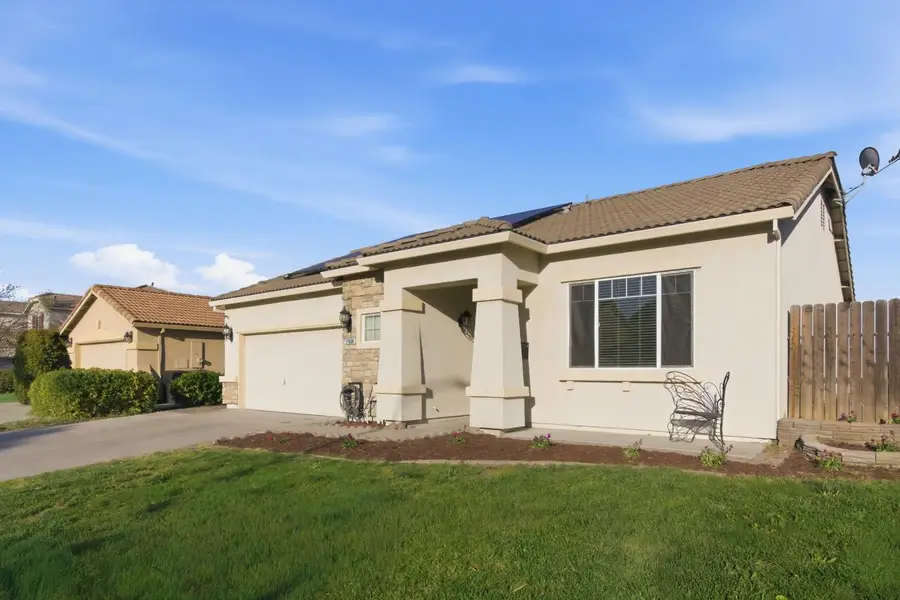 21688 Hanlon Avenue, Dos Palos, CA 93620 - #2