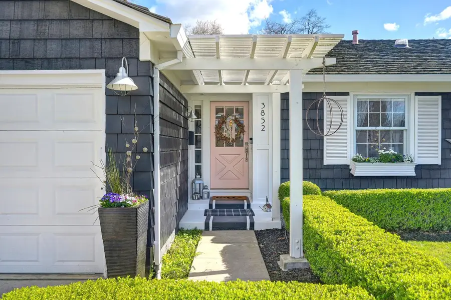 3852 El Ricon Way, Sacramento, CA 95864 - #3