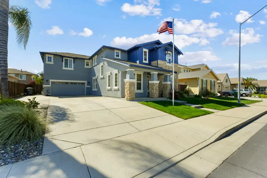 1692 Biarritz Court, Tracy, CA 95304 - #3
