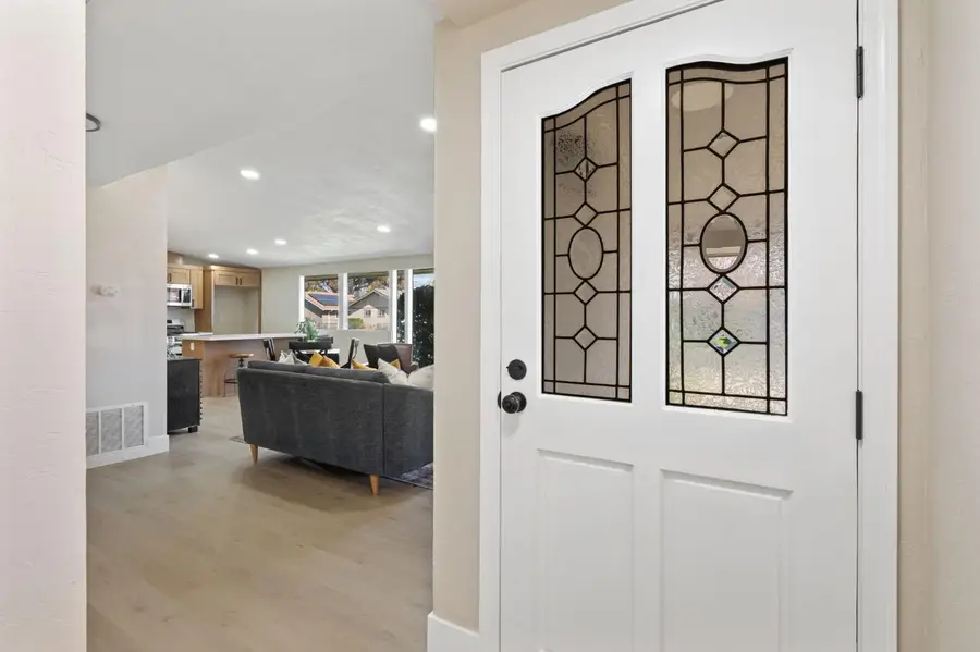 720 Julian Drive, West Sacramento, CA 95605 - #3