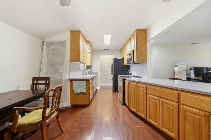 10512 Glenview Way, Rancho Cordova, CA 95670 - #3