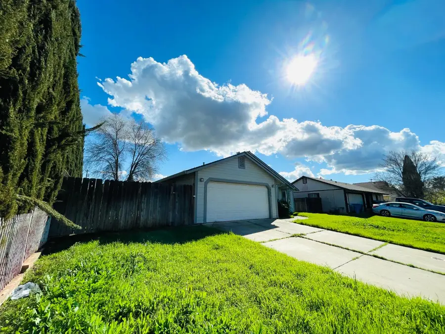 704 Lofton Road, Wheatland, CA 95692 - #3