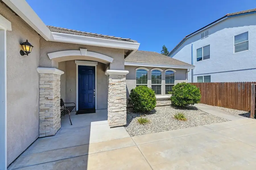 1423 High Noon Drive, Plumas Lake, CA 95961 - #3