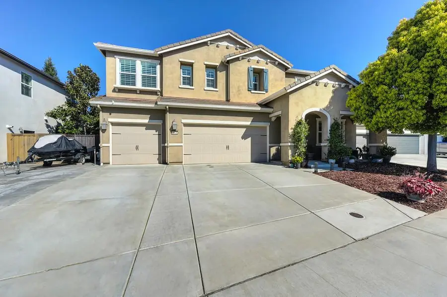 2024 Symphony Ave, Roseville, CA 95747 - #2