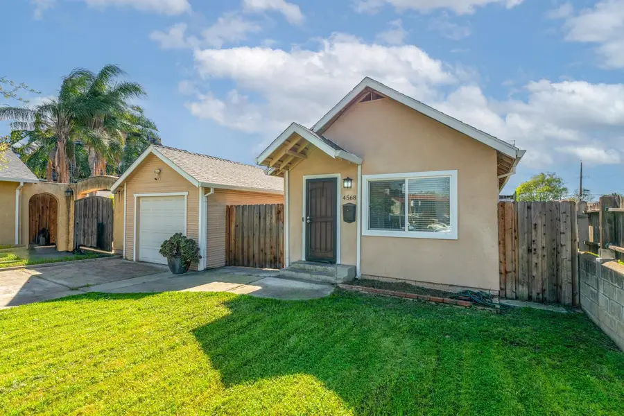 4568 9th Avenue, Sacramento, CA 95820 - #3