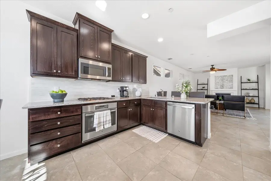 4101 Hovnanian Drive, Sacramento, CA 95834 - #3